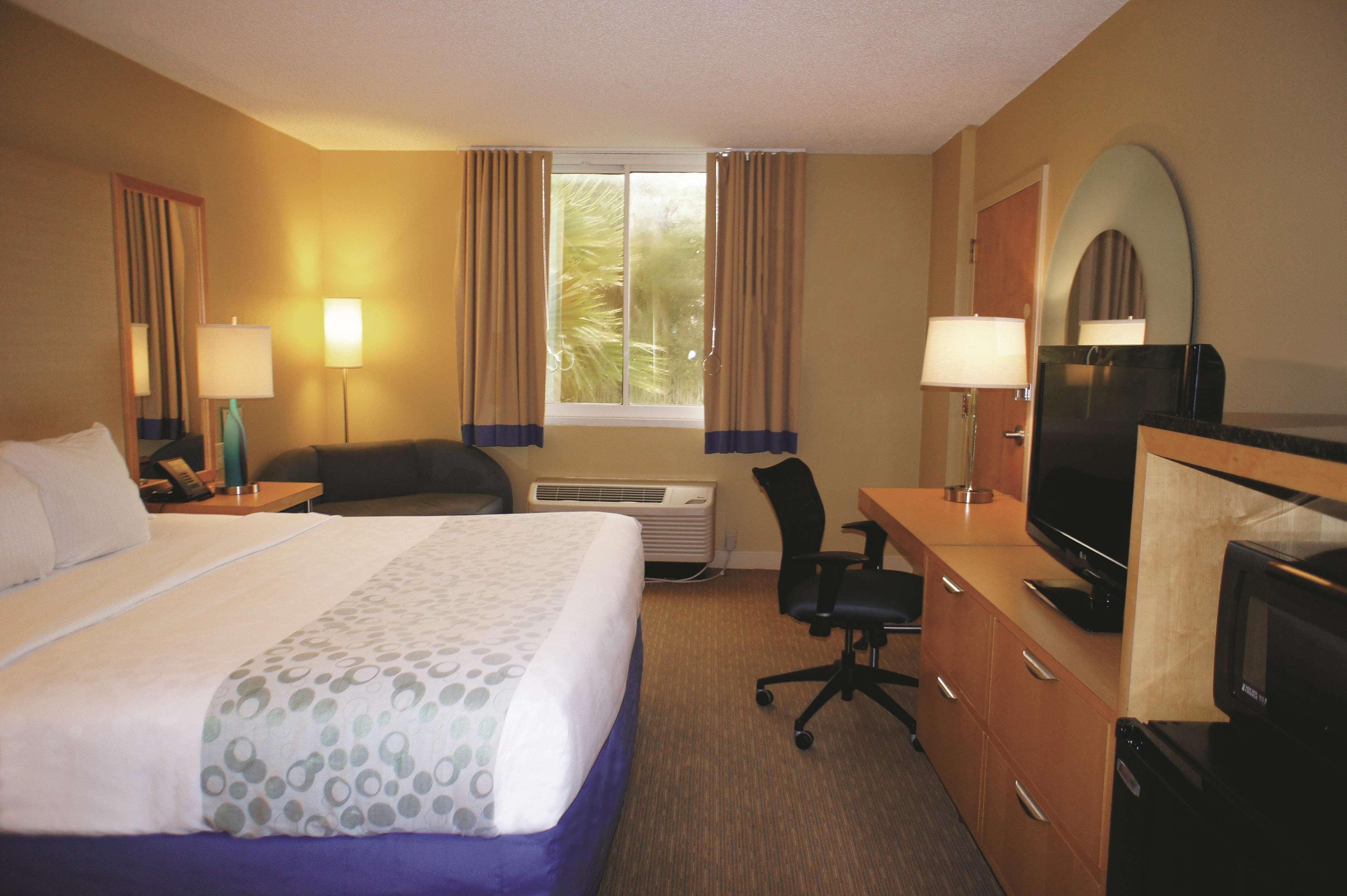 La Quinta By Wyndham Sarasota Downtown Ξενοδοχείο Εξωτερικό φωτογραφία
