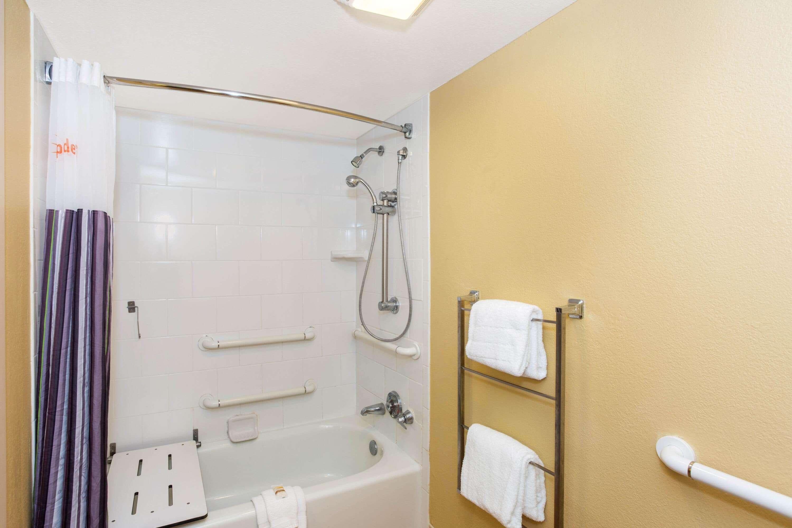 La Quinta By Wyndham Sarasota Downtown Ξενοδοχείο Εξωτερικό φωτογραφία