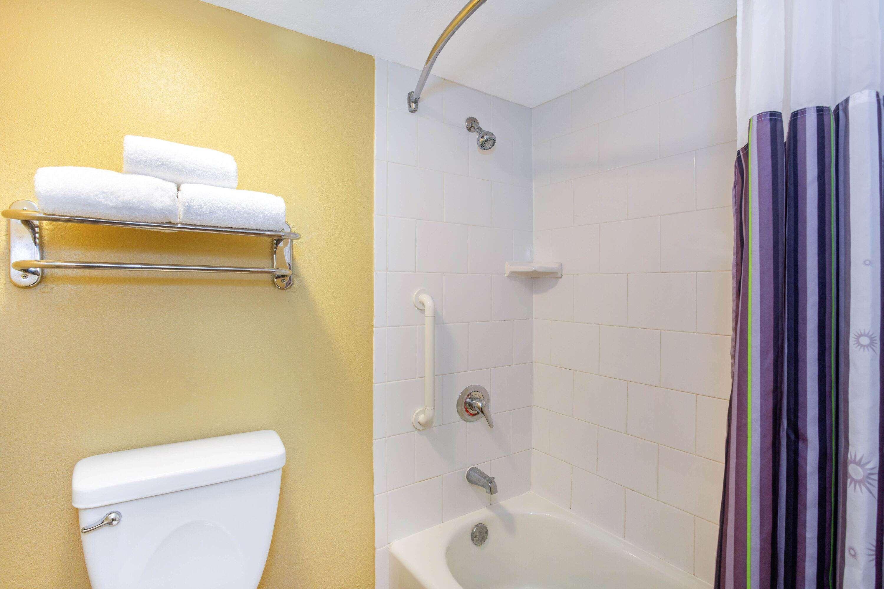 La Quinta By Wyndham Sarasota Downtown Ξενοδοχείο Εξωτερικό φωτογραφία
