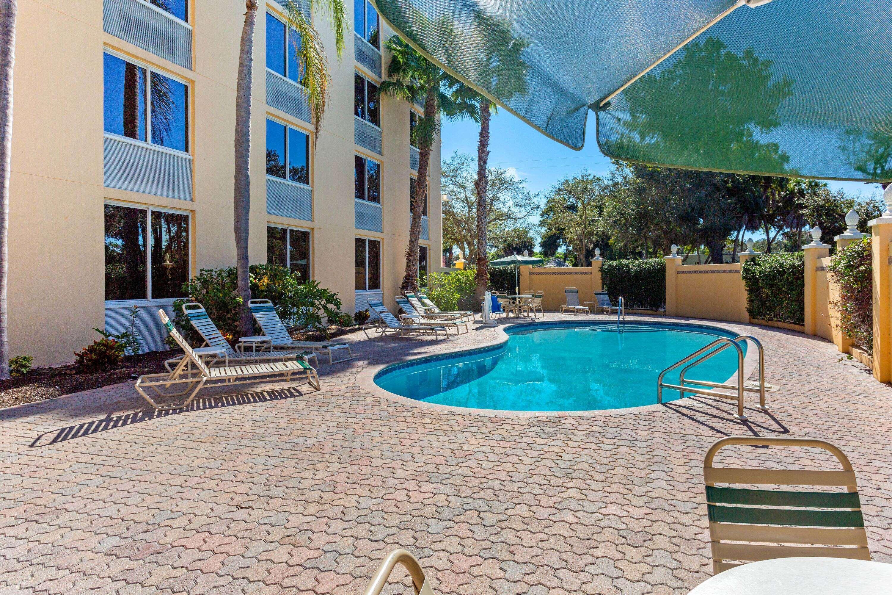 La Quinta By Wyndham Sarasota Downtown Ξενοδοχείο Εξωτερικό φωτογραφία