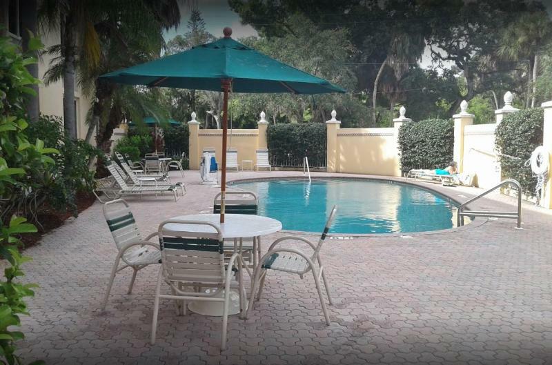 La Quinta By Wyndham Sarasota Downtown Ξενοδοχείο Εξωτερικό φωτογραφία